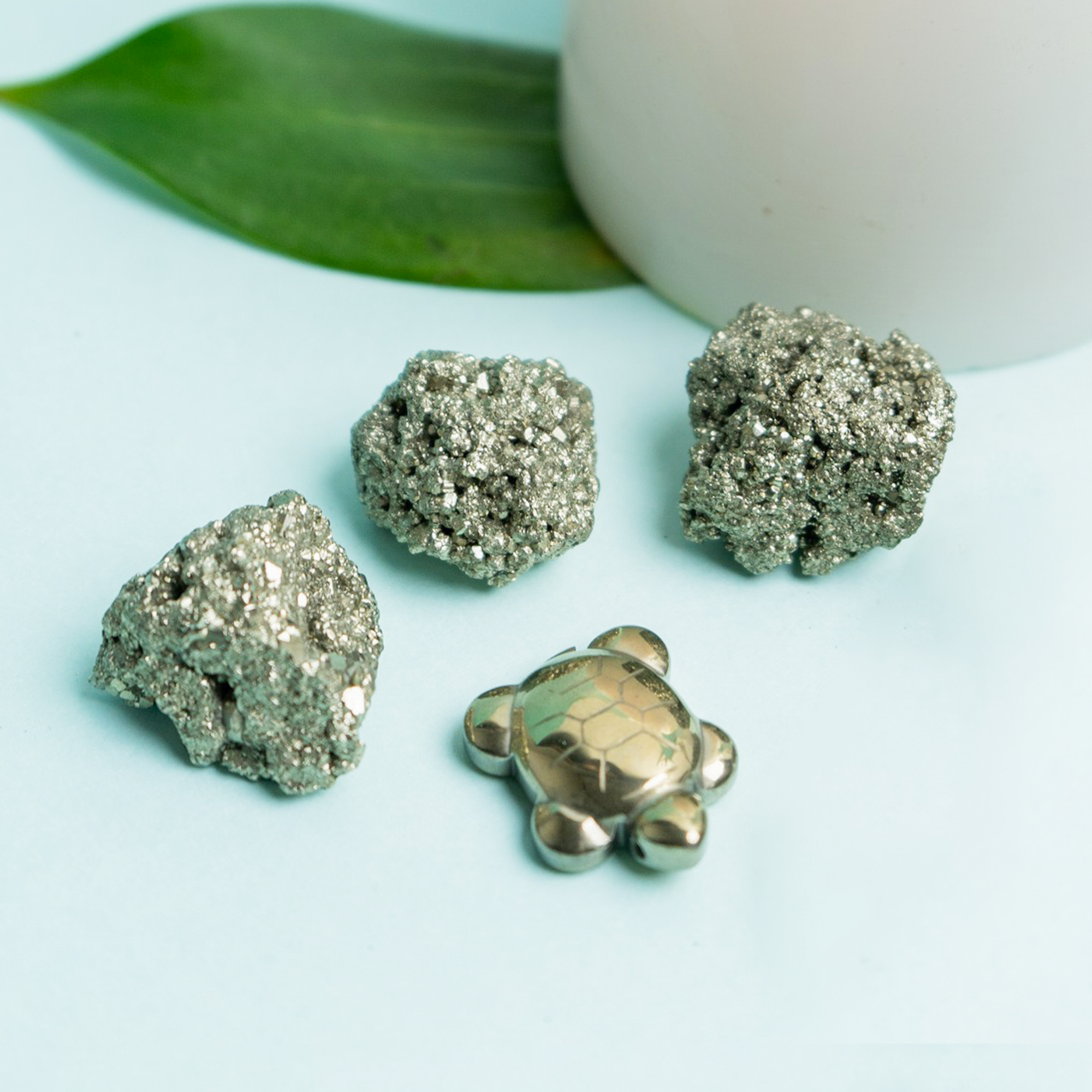 Vastu Wealth & Stability set -  3 Pyrite Clusters with Gold Hematite Turtle Vastu Combo – Wealth, Luck , stability & money .